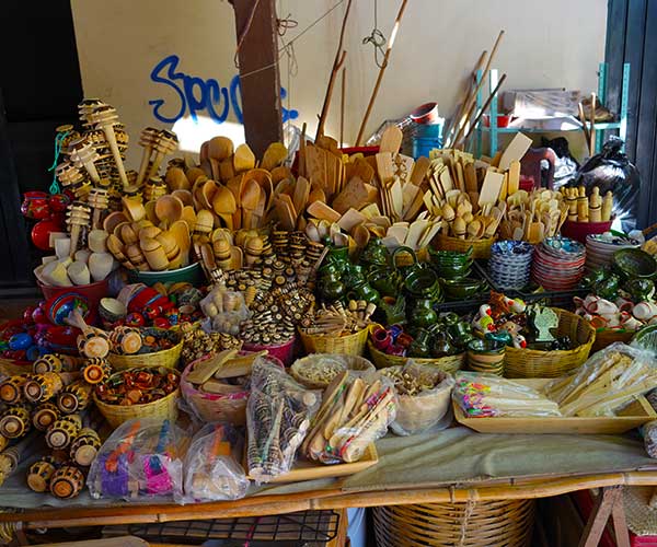 Oaxacan textiles and handmade crafts at Tlacolula Sunday market